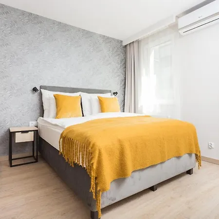 Apartment Inpoint G11 Near Old Town & Kazimierz District & Parking Option *