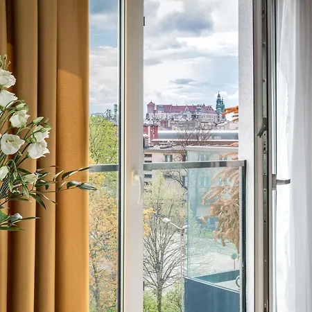 Inpoint G11 Near Old Town & Kazimierz District & Optional Paid Parking קרקוב