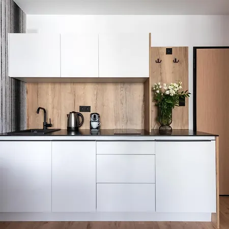 Inpoint G11 Near Old Town & Kazimierz District & Optional Paid Parking