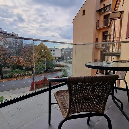 Apartment Inpoint G11 Near Old Town & Kazimierz District & Parking Option Krakow