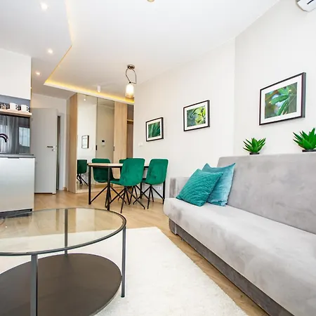 Inpoint G11 Near Old Town & Kazimierz District & Parking Option Apartment Krakow