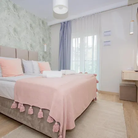 Apartment Inpoint G11 Near Old Town & Kazimierz District & Parking Option Krakow