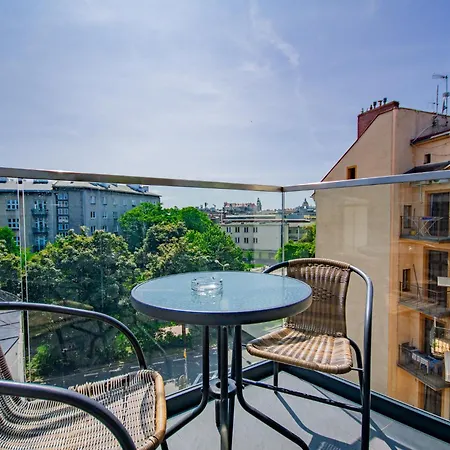 Inpoint G11 Near Old Town & Kazimierz District & Parking Option Apartment *