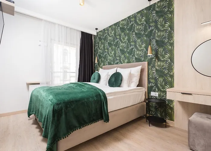 Inpoint G11 Near Old Town & Kazimierz District & Optional Paid Parking * Krakow