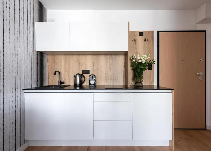 Inpoint G11 Near Old Town & Kazimierz District & Optional Paid Parking