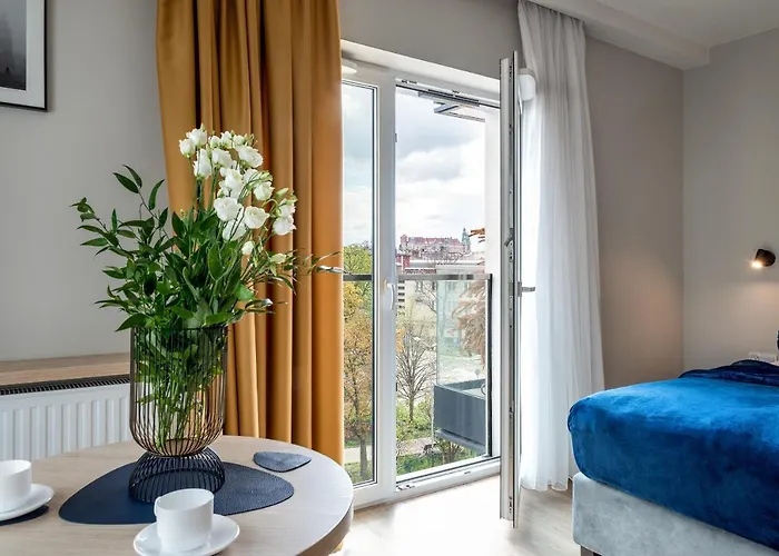 Inpoint G11 Near Old Town & Kazimierz District & Optional Paid Parking * Krakow