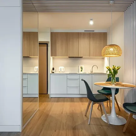 Lägenhet Inpoint G11 Near Old Town & Kazimierz District & Optional Paid Parking *