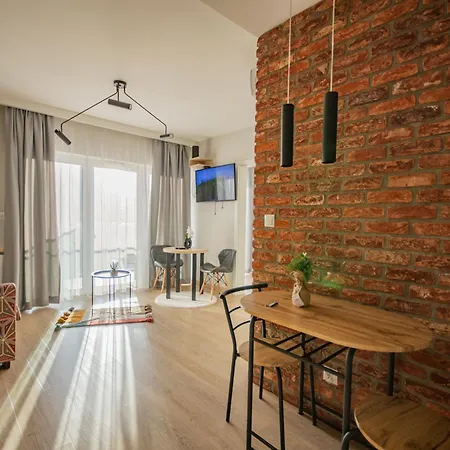 Inpoint G11 Near Old Town & Kazimierz District & Optional Paid Parking *